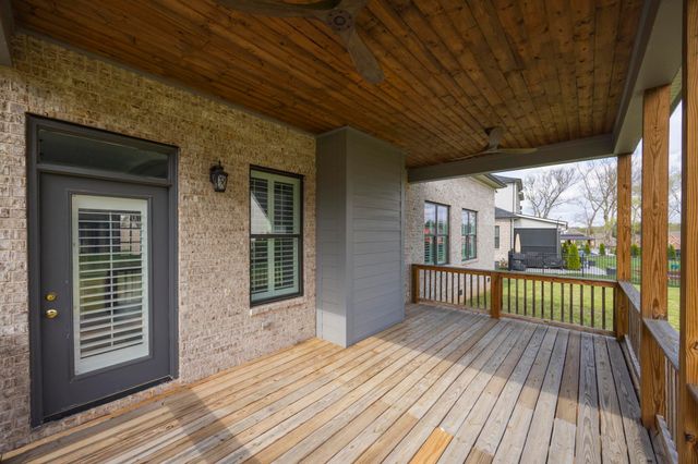 1004 Quillen Way, Lebanon, TN 37087