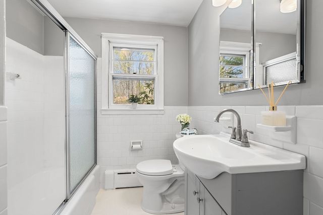 1421 West St, Attleboro, MA 02703