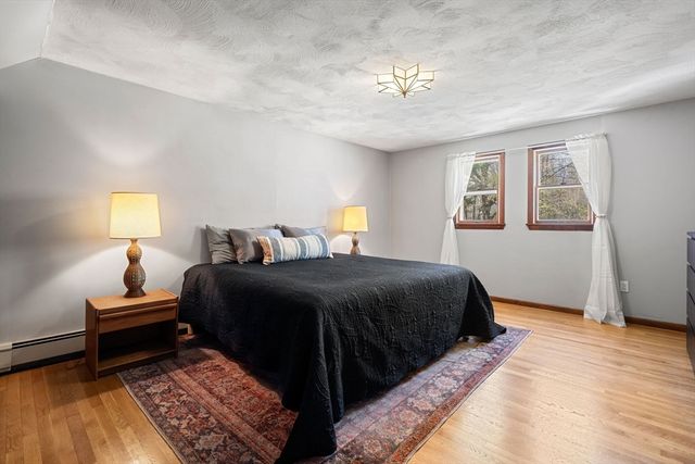 1421 West St, Attleboro, MA 02703