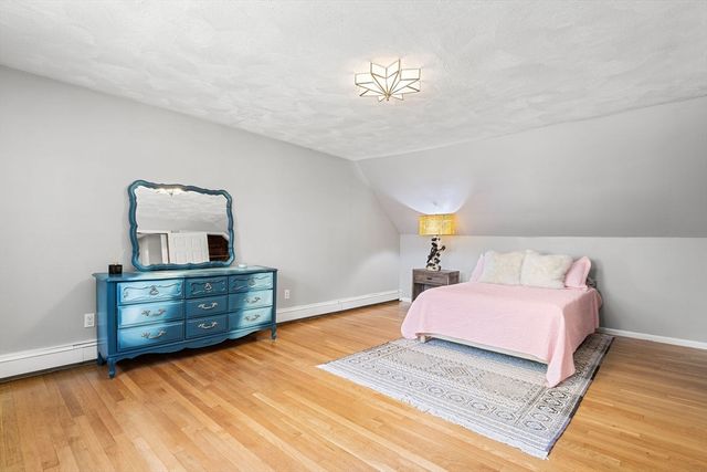 1421 West St, Attleboro, MA 02703