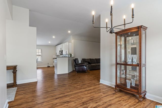 255 IVY HILLS CIRCLE, Calera, AL 35040