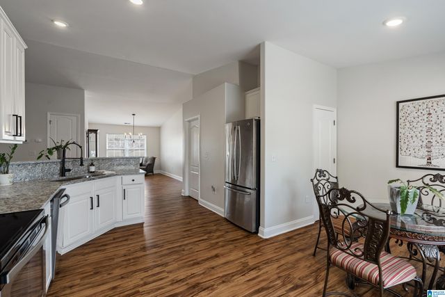 255 IVY HILLS CIRCLE, Calera, AL 35040