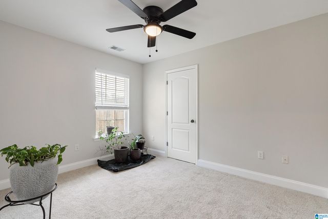 255 IVY HILLS CIRCLE, Calera, AL 35040