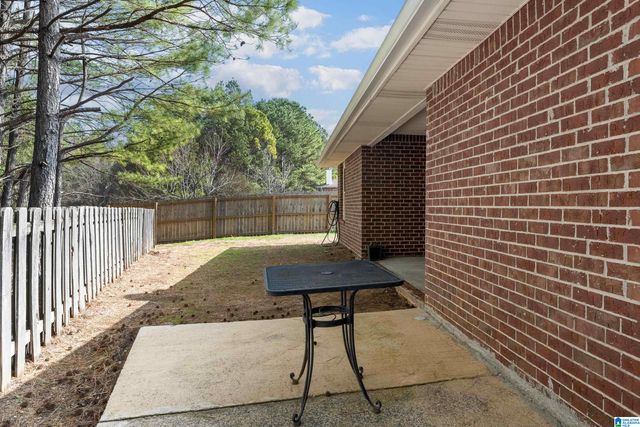 255 IVY HILLS CIRCLE, Calera, AL 35040