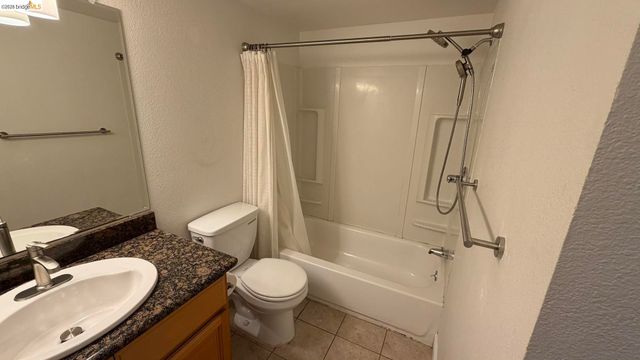 1800 Laguna ST APT 5, Concord, CA 94520