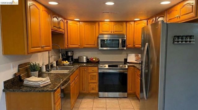 1800 Laguna ST APT 5, Concord, CA 94520