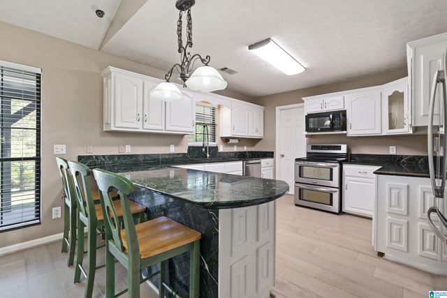 855 HERMITAGE LANE, Woodstock, AL 35188