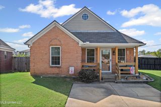 5893 Kayla Drive, Southaven, MS 38671