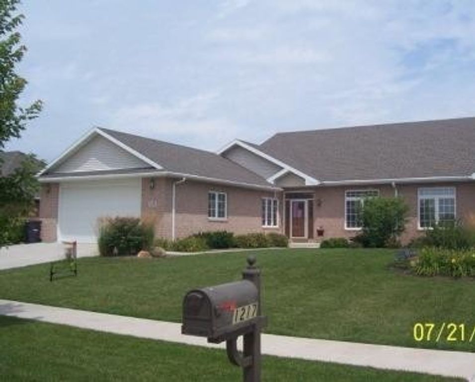 1229 Heritage Drive, Morris, IL 60450