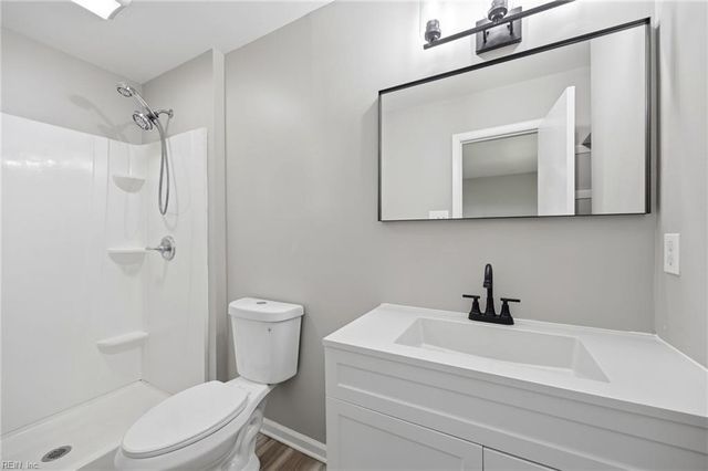 1027 Barry CT, Hampton, VA 23666