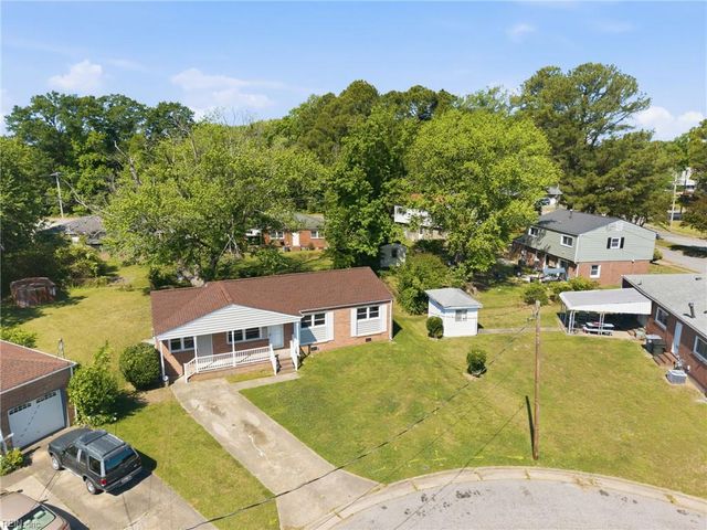 1027 Barry CT, Hampton, VA 23666