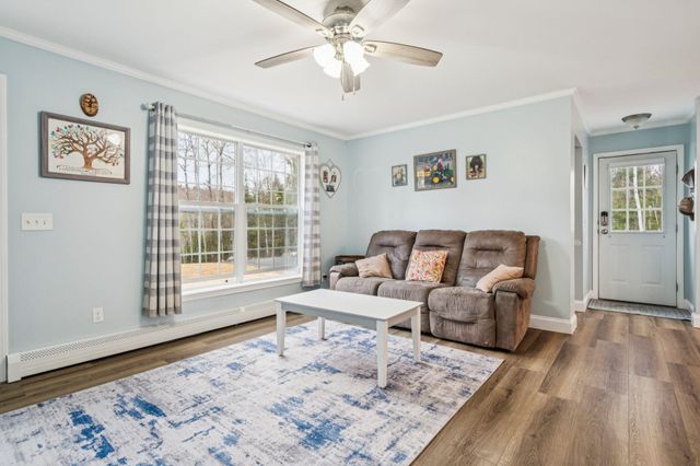 210 River Road, Canaan, NH 03741