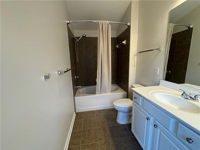 1379 Thornborough Drive, Alpharetta, GA 30004