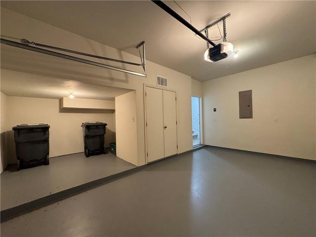 1379 Thornborough Drive, Alpharetta, GA 30004