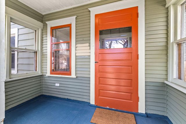 1856 Orange Avenue E, Saint Paul, MN 55119