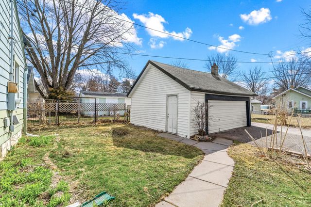 1856 Orange Avenue E, Saint Paul, MN 55119