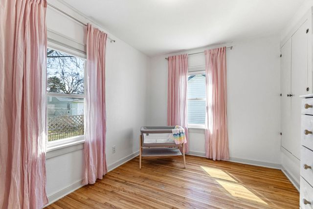 1856 Orange Avenue E, Saint Paul, MN 55119