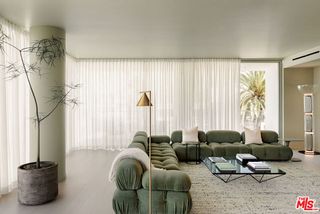 9200 Wilshire Boulevard 402W, Beverly Hills, CA 90212