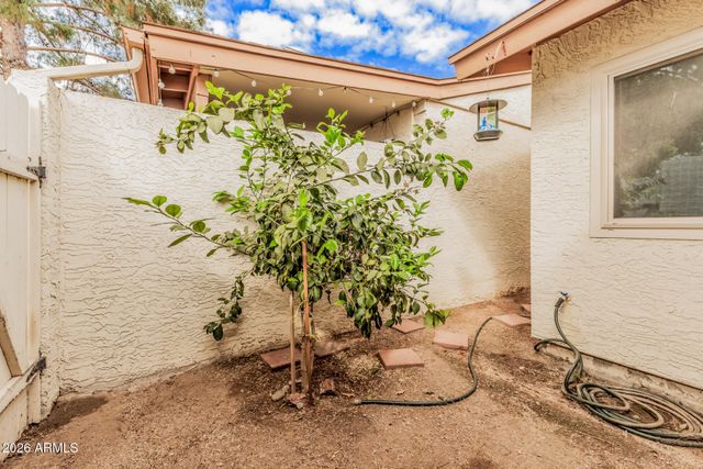 2511 W WILLOW Avenue, Phoenix, AZ 85029