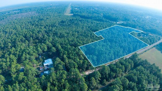 8400 Meir Henry Rd, Pensacola, FL 32506