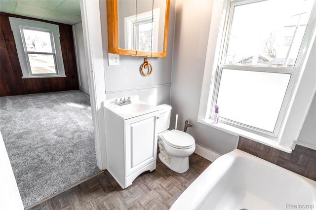 6 Law Street, Lapeer, MI 48446