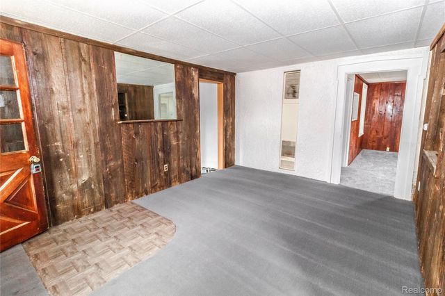 6 Law Street, Lapeer, MI 48446