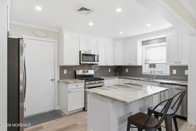 5 Sheepshead Drive, Toms River, NJ 08757