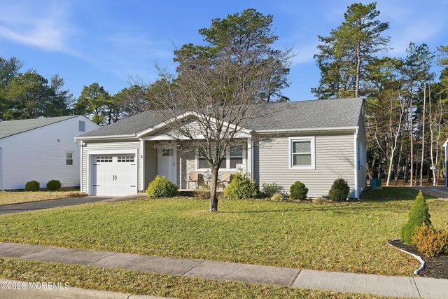 5 Sheepshead Drive, Toms River, NJ 08757