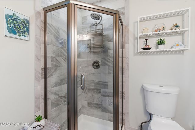 5 Sheepshead Drive, Toms River, NJ 08757