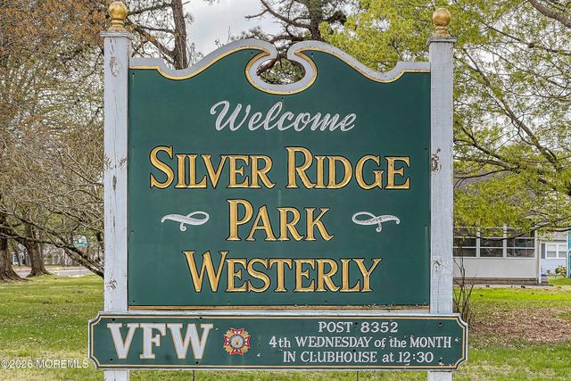 5 Sheepshead Drive, Toms River, NJ 08757