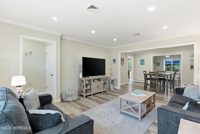 5 Sheepshead Drive, Toms River, NJ 08757