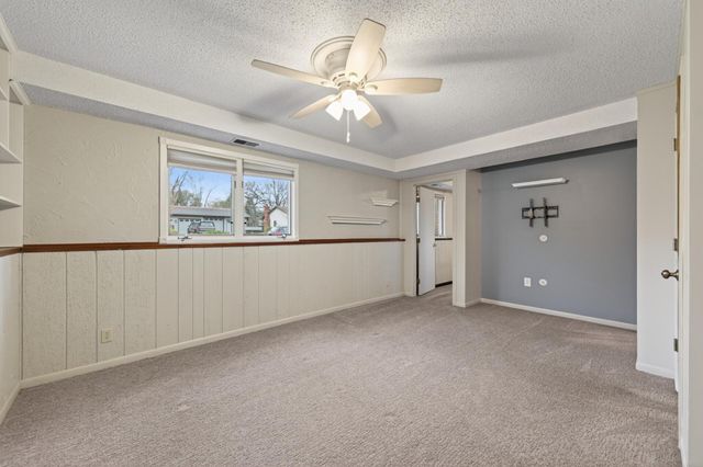 8381 Knollwood Drive, Mounds View, MN 55112