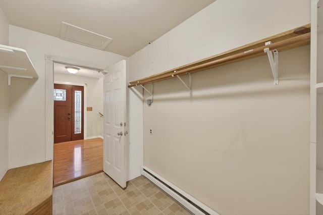 8381 Knollwood Drive, Mounds View, MN 55112