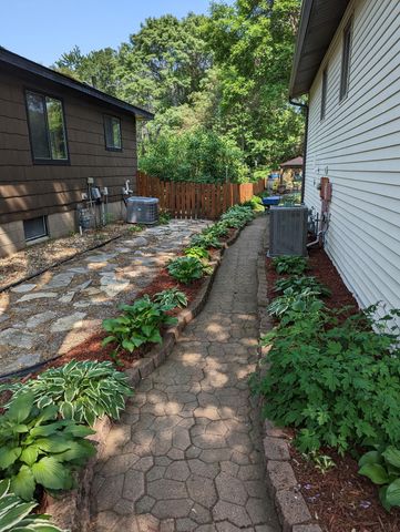 8381 Knollwood Drive, Mounds View, MN 55112