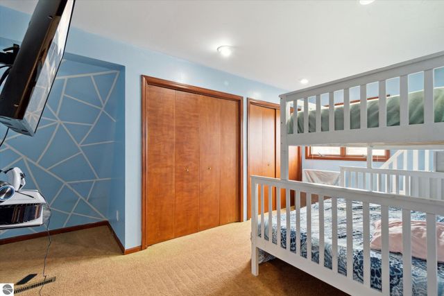 287 W Saint Charles Road, Ithaca, MI 48847