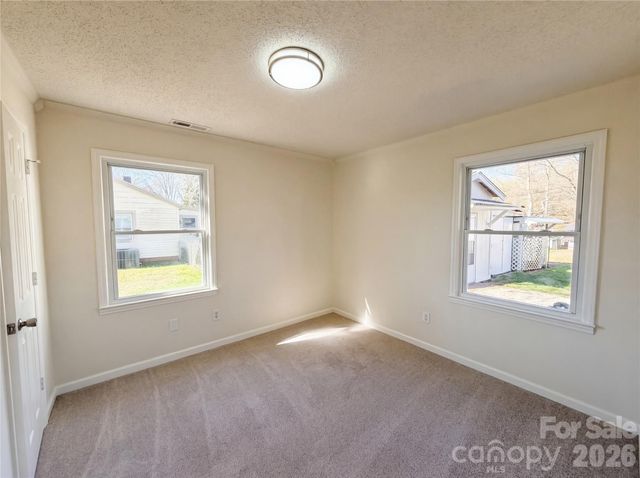 1433 Midlake Road, Kannapolis, NC 28083