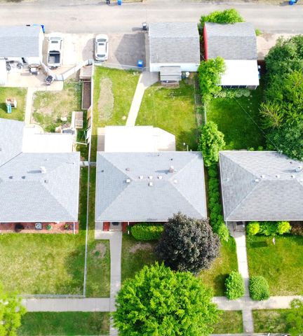 1640 Montana Avenue E, Saint Paul, MN 55106