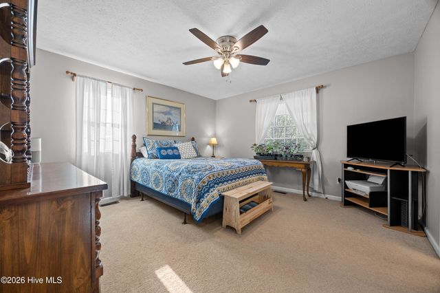 112 Dogwood Circle, Leland, NC 28451