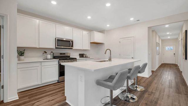 818A Concord Circle, Burlington, WI 53105