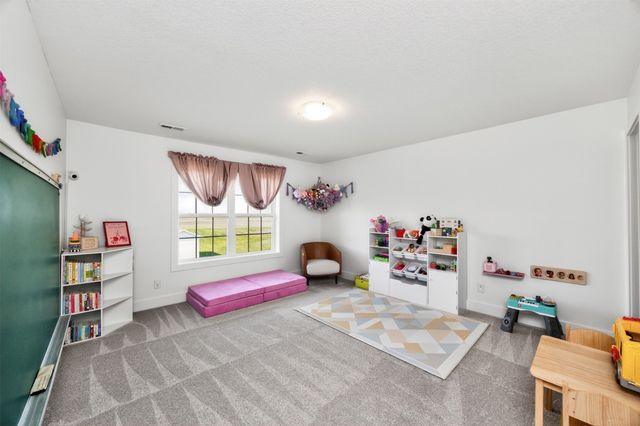 10956 NW 111th Avenue, Granger, IA 50109