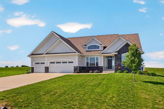 10956 NW 111th Avenue, Granger, IA 50109