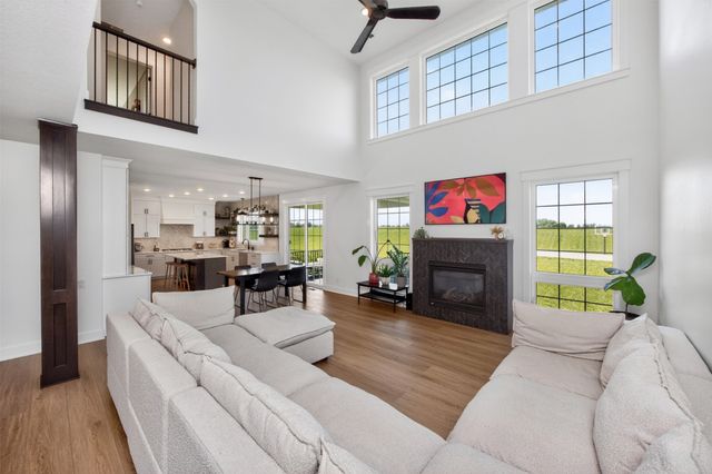 10956 NW 111th Avenue, Granger, IA 50109