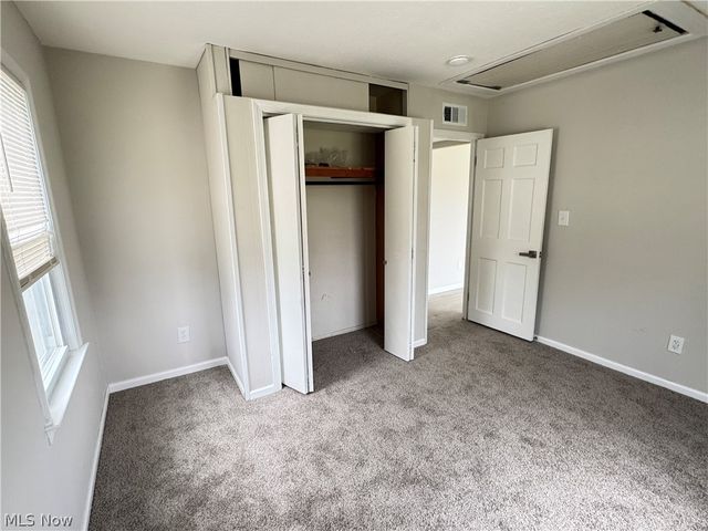 29516 Cresthaven Drive, Willowick, OH 44095