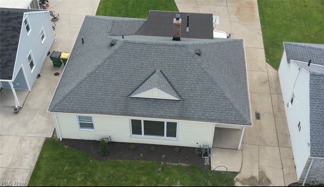 29516 Cresthaven Drive, Willowick, OH 44095