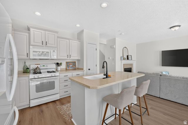 14743 S BLUE SKYE CT, Draper, UT 84020