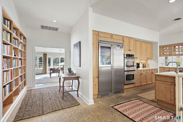 6a Old Orchard Drive, Weston, CT 06883