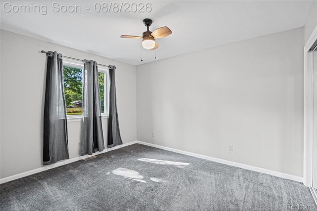 2240 Morrish Street, Burton, MI 48519