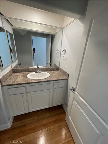413 N Elena Avenue C, Redondo Beach, CA 90277