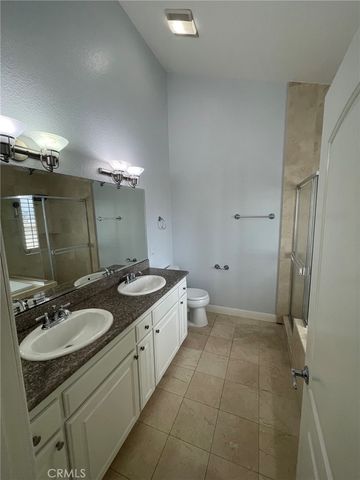 413 N Elena Avenue C, Redondo Beach, CA 90277