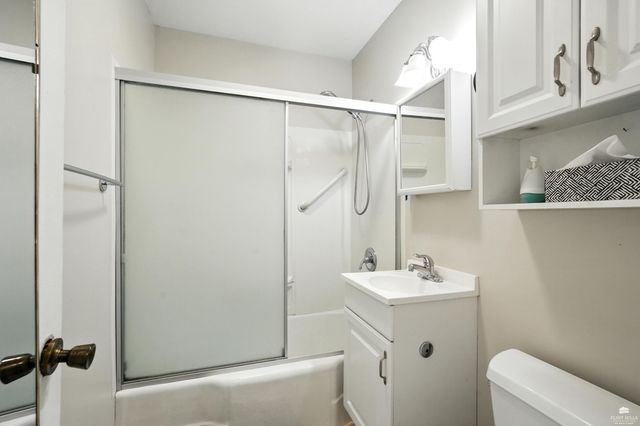 1109 Pierre Street, Manhattan, KS 66502